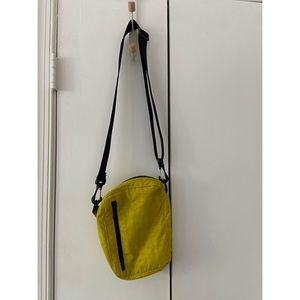 Baggu Sport Crossbody